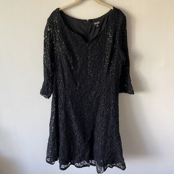 SLNY - 9419144 QUARTER SLEEVE SEQUIN LACE A-LINE PLUS SIZE DRESS - Picture 5 of 13